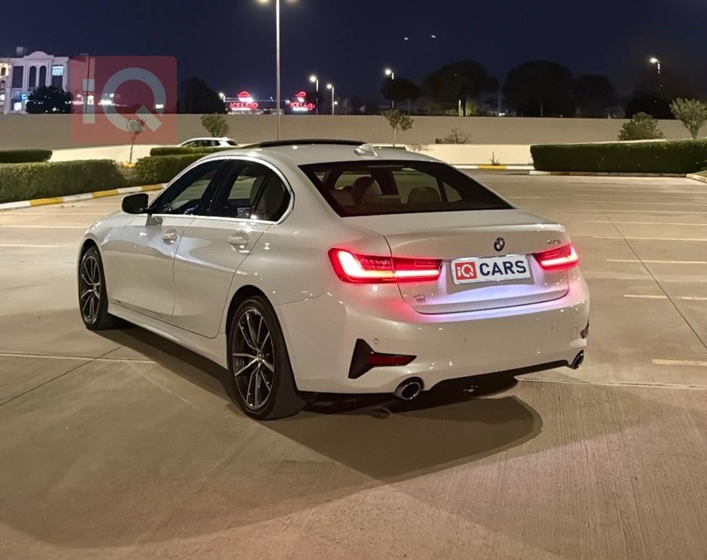 بي ام دبليو الفئة 3